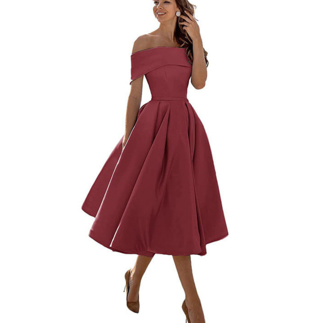 Dame Off-Shoulder Plissert Kjole | Midi