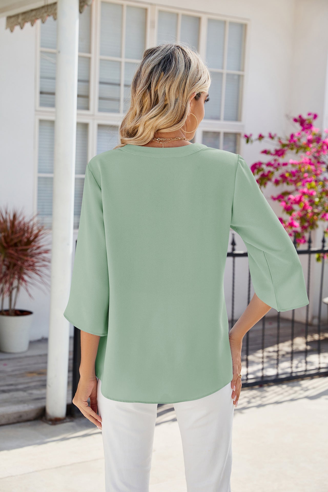 Agathey | V-Utringet Damebluse
