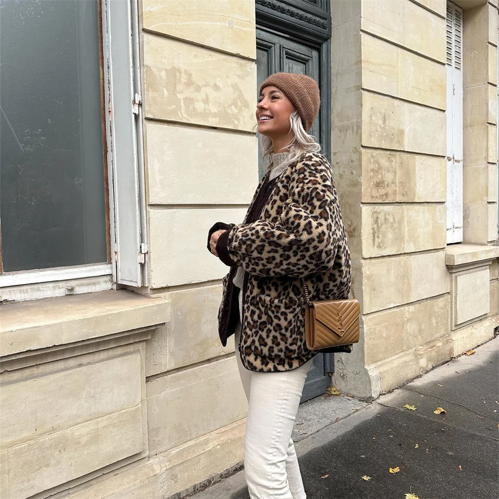 Leah | Jakke med O-hals og leopardmønster