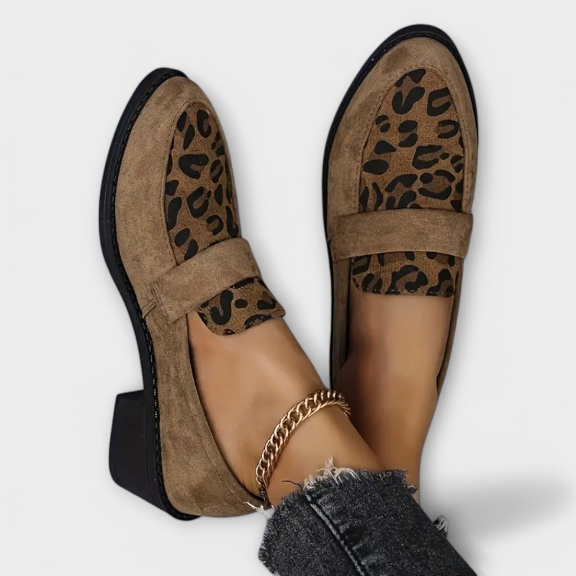 Karla | Elegante Damsko med Leopardsprint