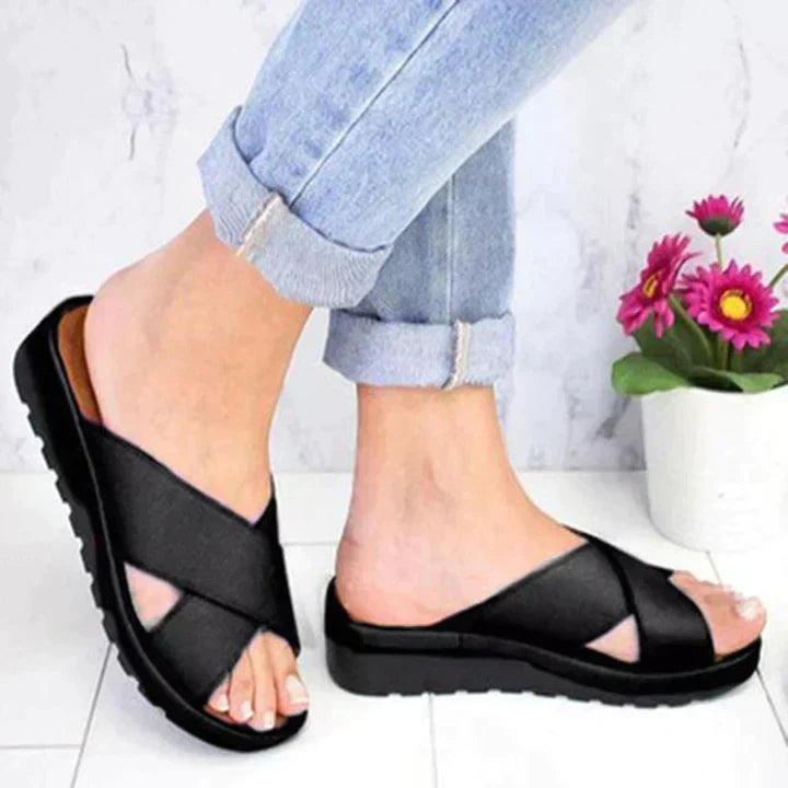 CloudWalk | De Trendy Orto-Sandalene