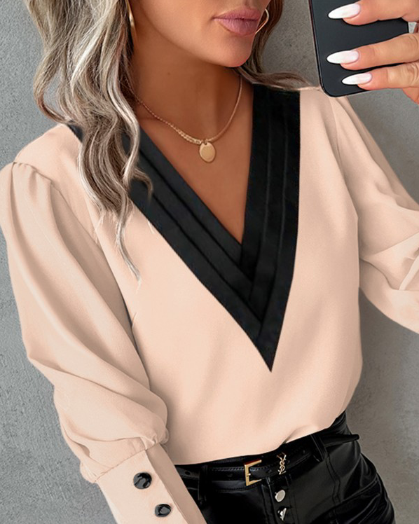 Valen | Damebluse med gigot-ermer med knapper