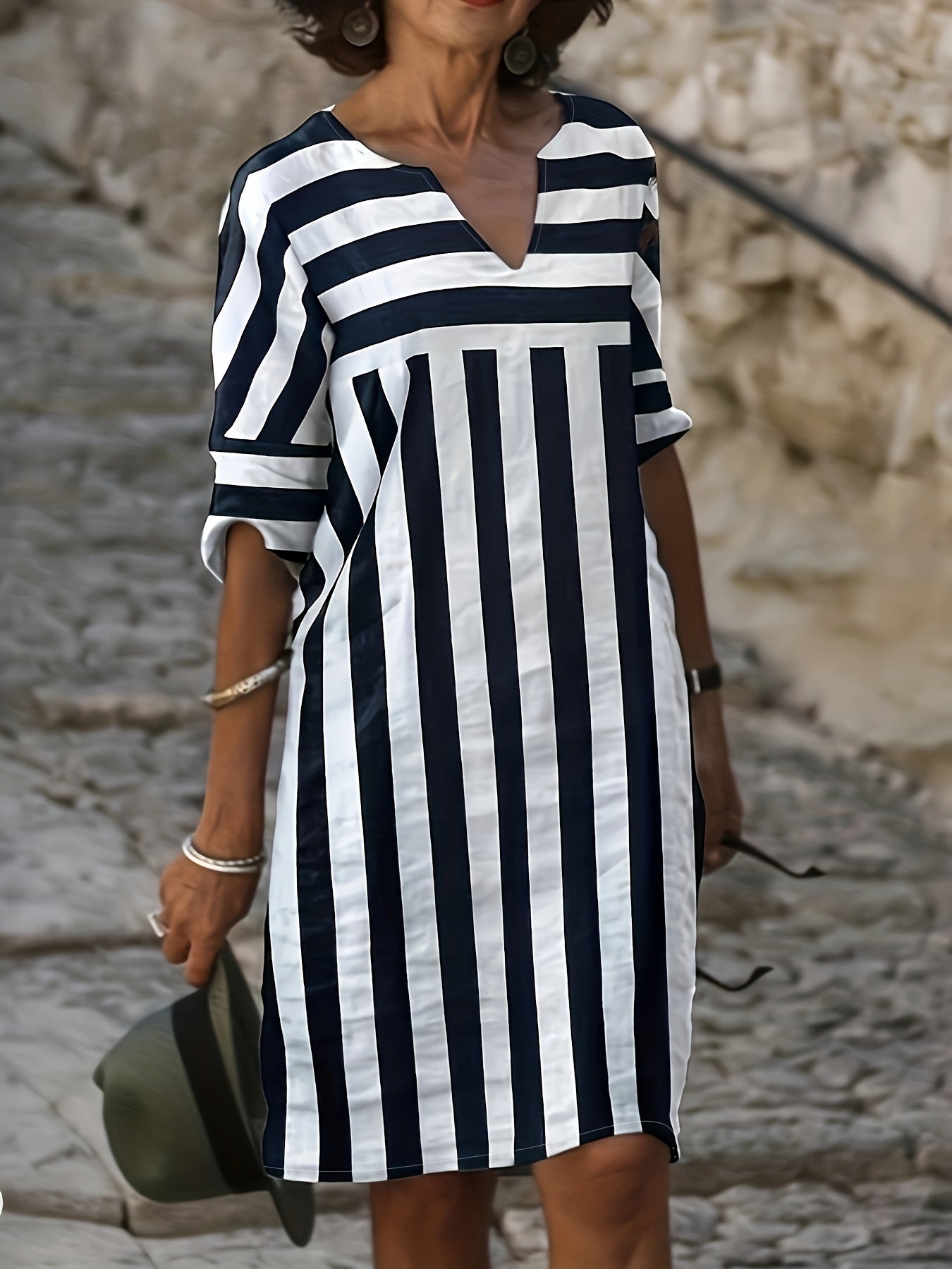 Pearlie | Elegant kjole med stripemønster for damer