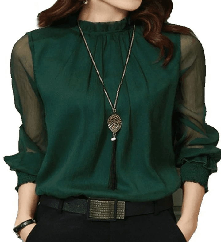 Lotharine | Elegant nett bluse for damer med utringning