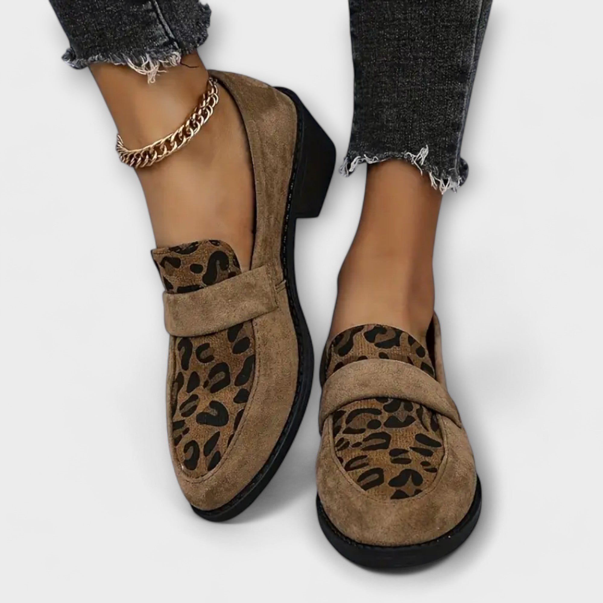 Karla | Elegante Damsko med Leopardsprint