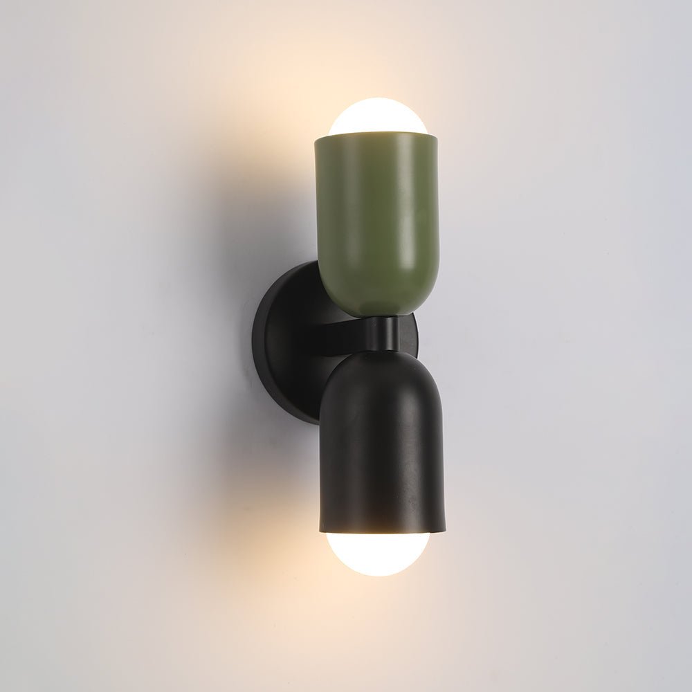Brillant vegglampe i dansk stil