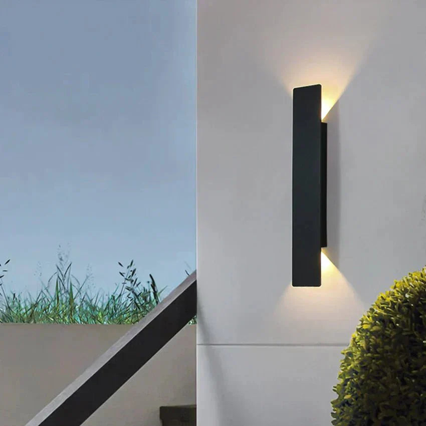 DoubGlow Utendørsvegglampe