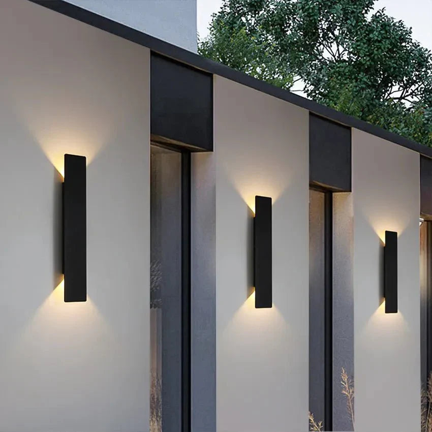 DoubGlow Utendørsvegglampe